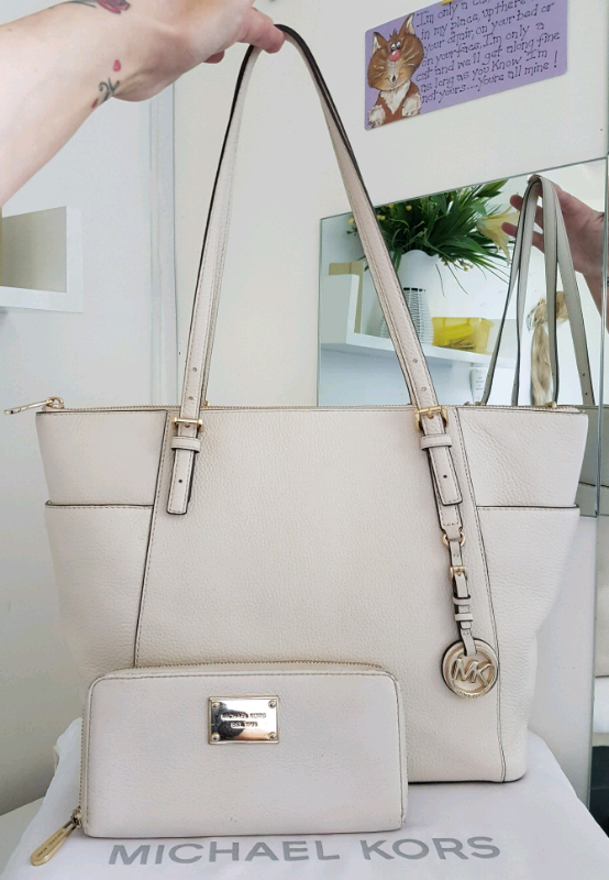 michael kors cream bag